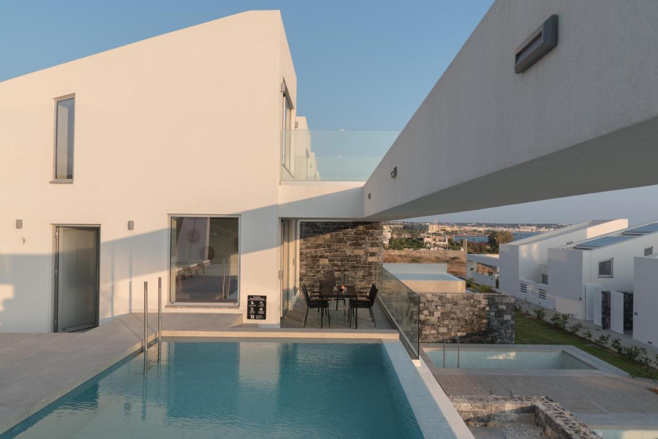 Zen Luxury Villas & Suites, By Thinkvilla Hersonissos  Exterior photo
